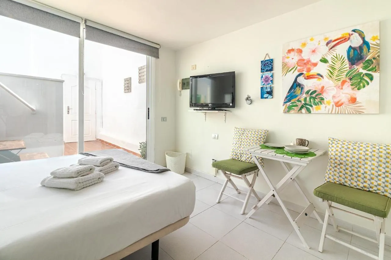 Flatguest - Lovely Terrace Las Palmas de Gran Canaria 0*,  Spain