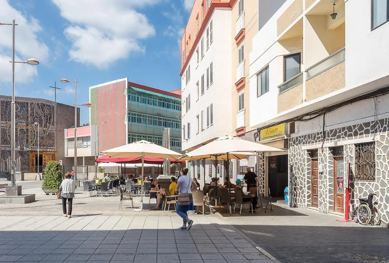 Flatguest - Lovely Terrace Las Palmas de Gran Canaria Apartment