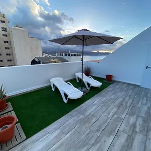 & Rooftop Lounge Apartment